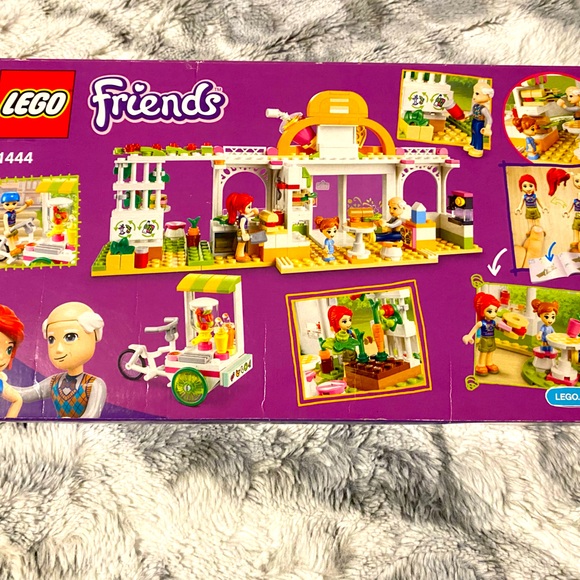 LEGO Friends Heartlake City Organic Café 41444 Building Kit, Factory Sealed - Picture 7 of 11